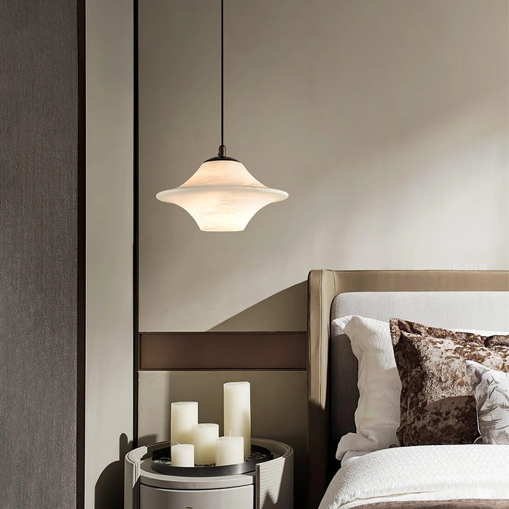 Luxury Alabaster Saucer Pendant Light