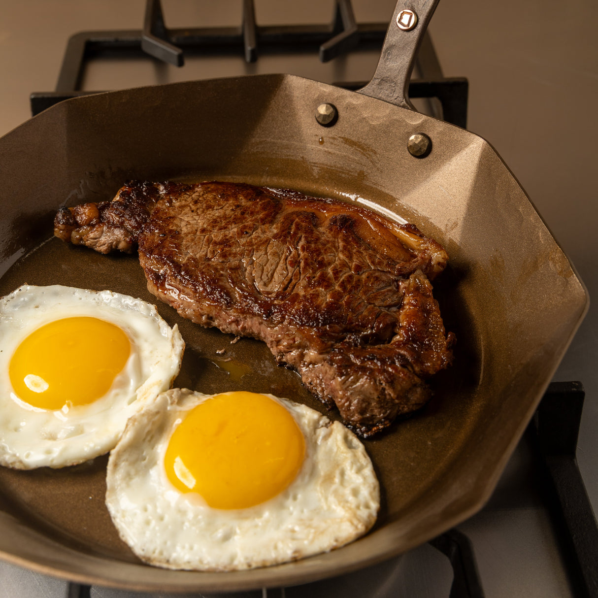 8",10",12" Hybrid Carbon Steel Skillets Set - Hand Forged