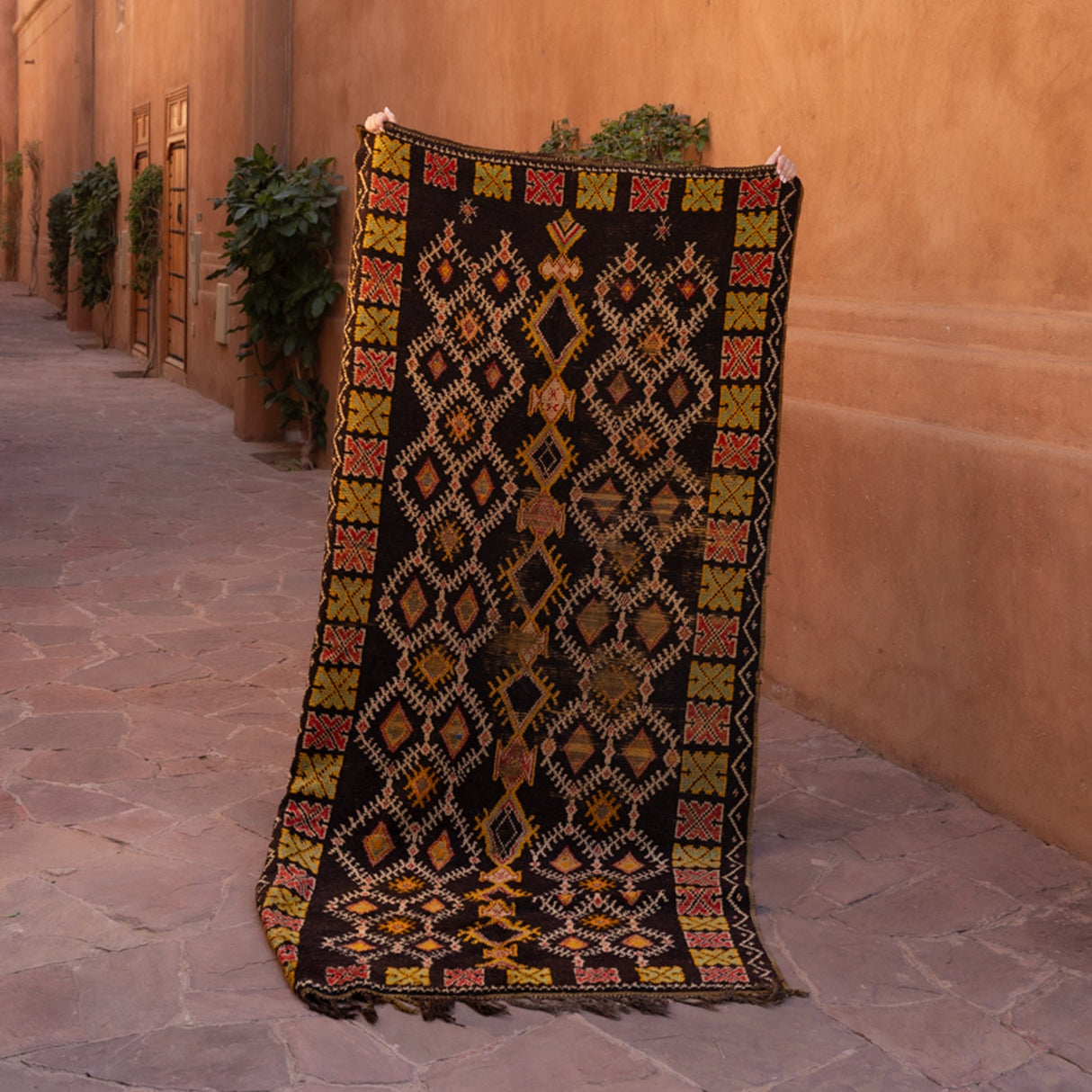 Vintage Moroccan Rug | 4' x 8'4"