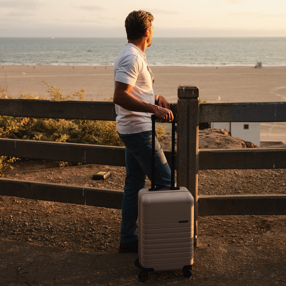 Essential Collection Suitcase Monica Sand