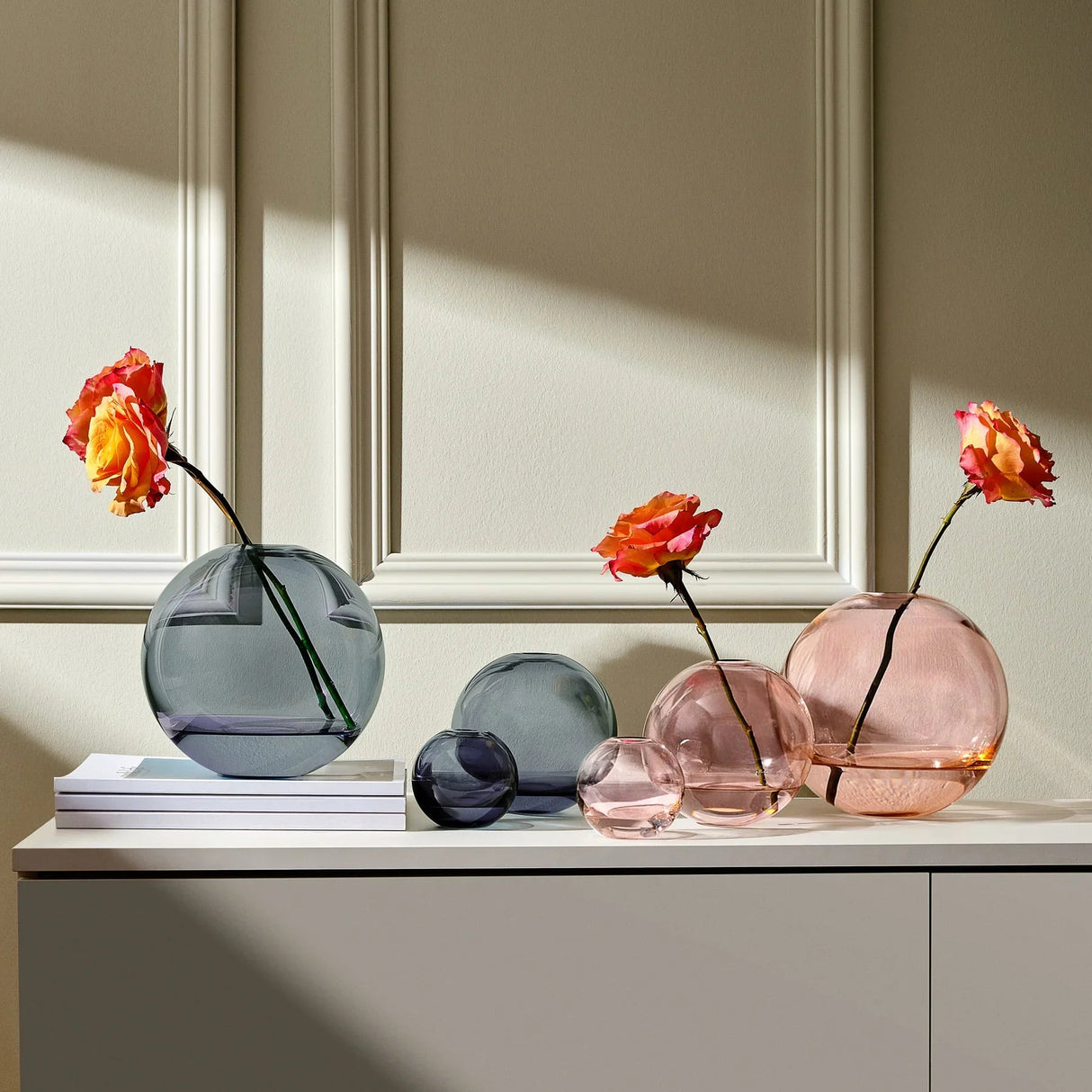 Mars Vase Small Steel Apricot