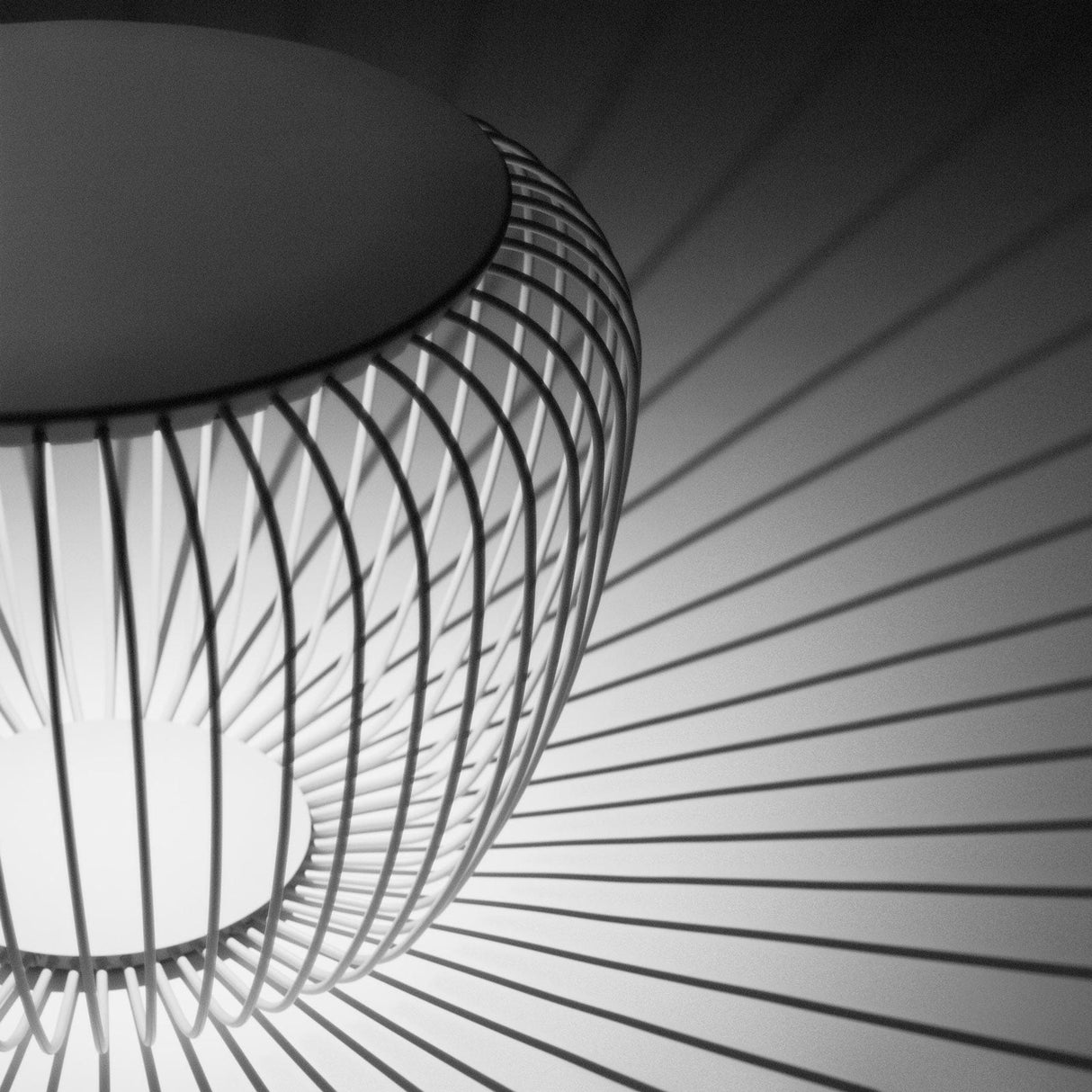 Meridiano Outdoor Floor Lamp