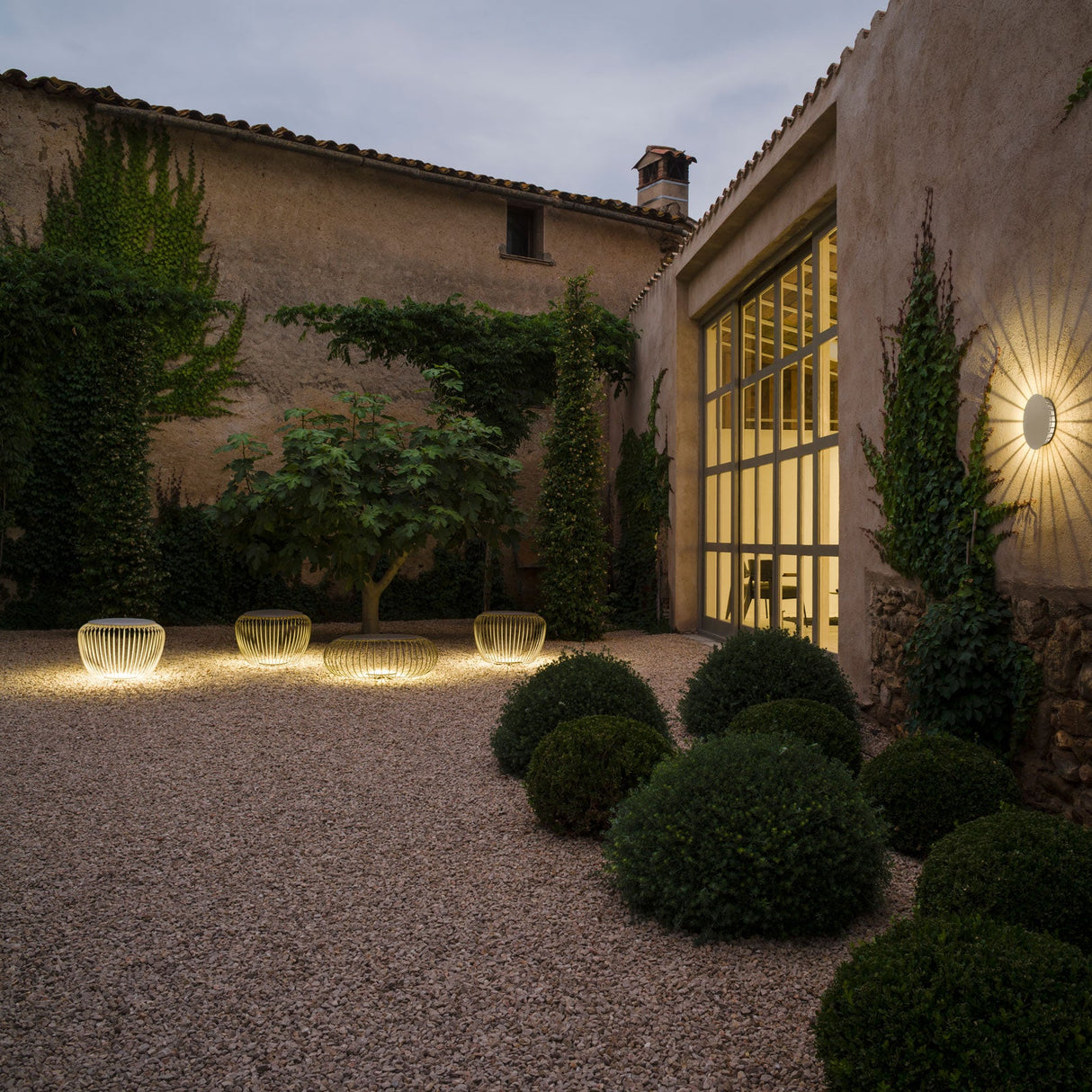 Meridiano Outdoor Floor Lamp