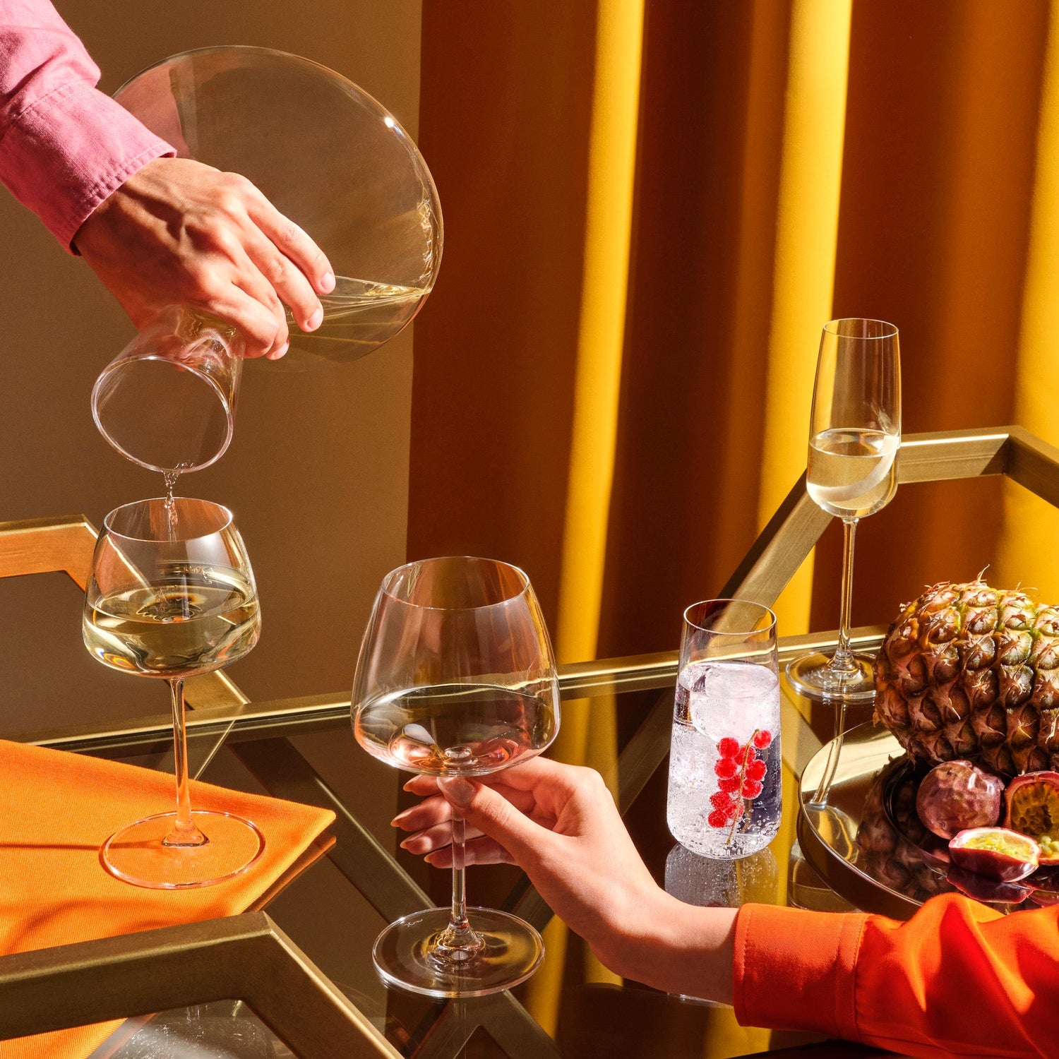 Mirage Set of 2 Champagne Glasses