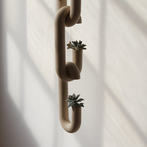 Chain Vase