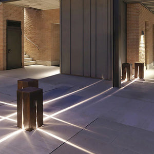 Cube Crack Outdoor Light