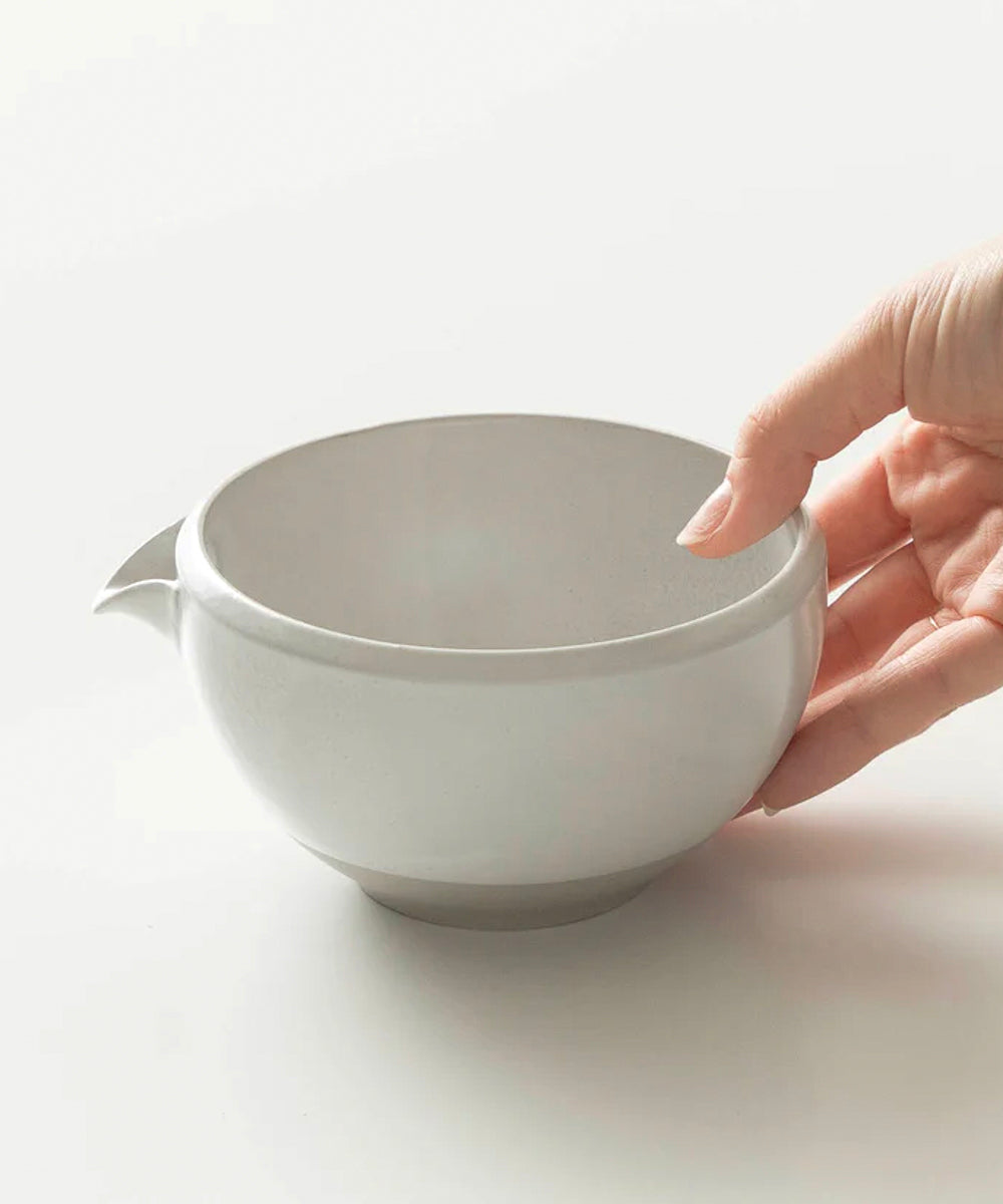ORIGAMI Katakuchi Matcha Bowl "POUR"