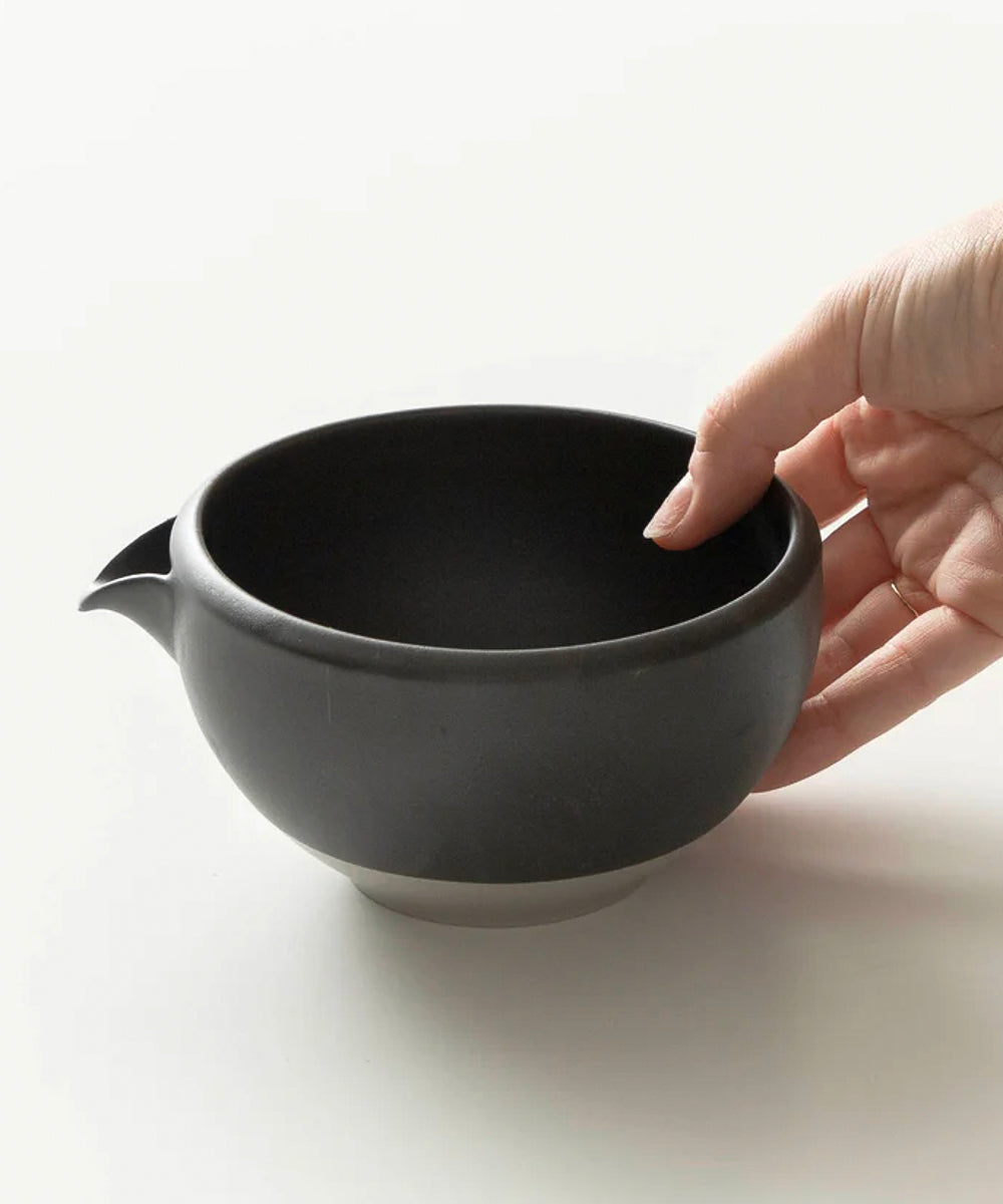 ORIGAMI Katakuchi Matcha Bowl "POUR"