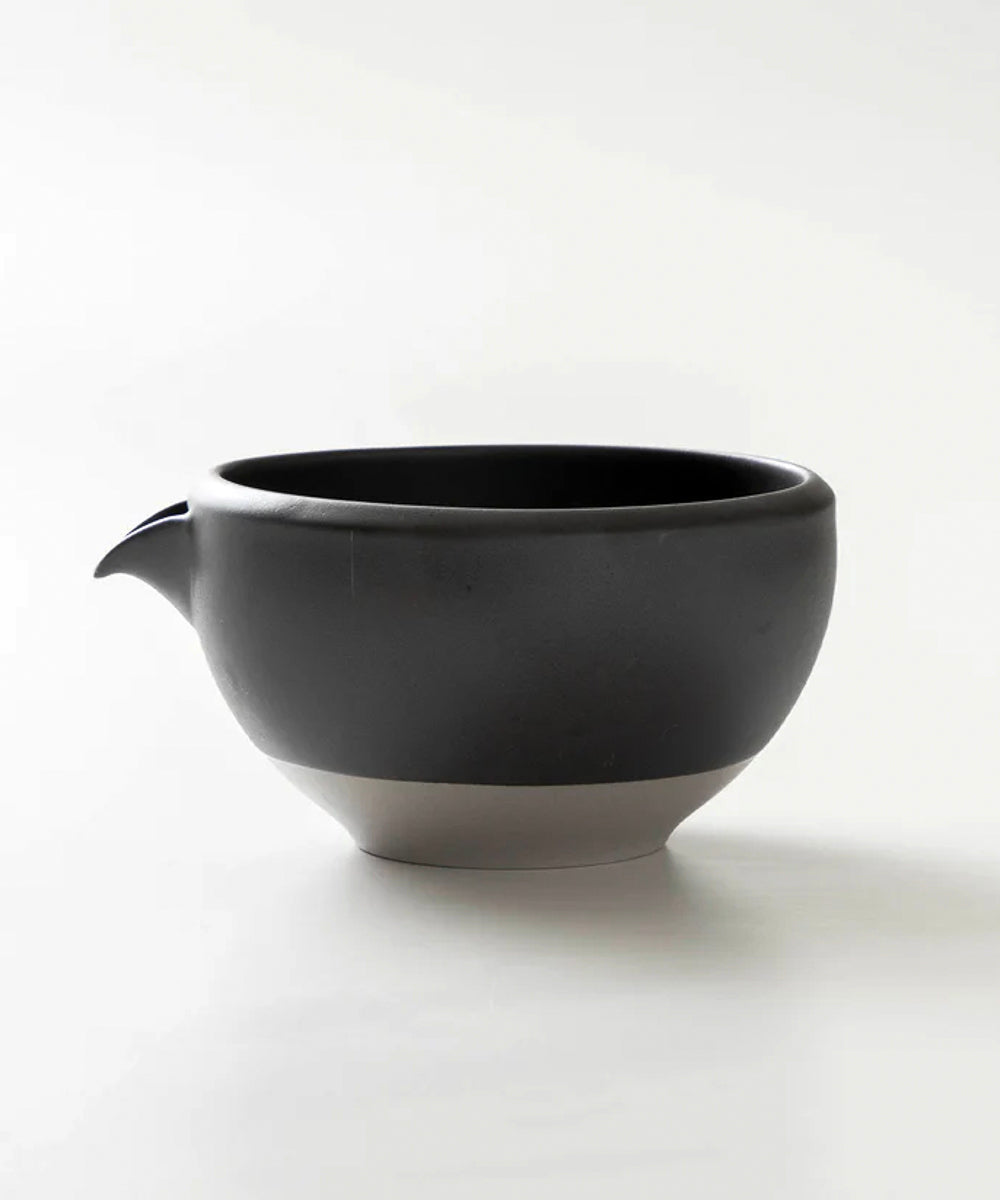 ORIGAMI Katakuchi Matcha Bowl "POUR"