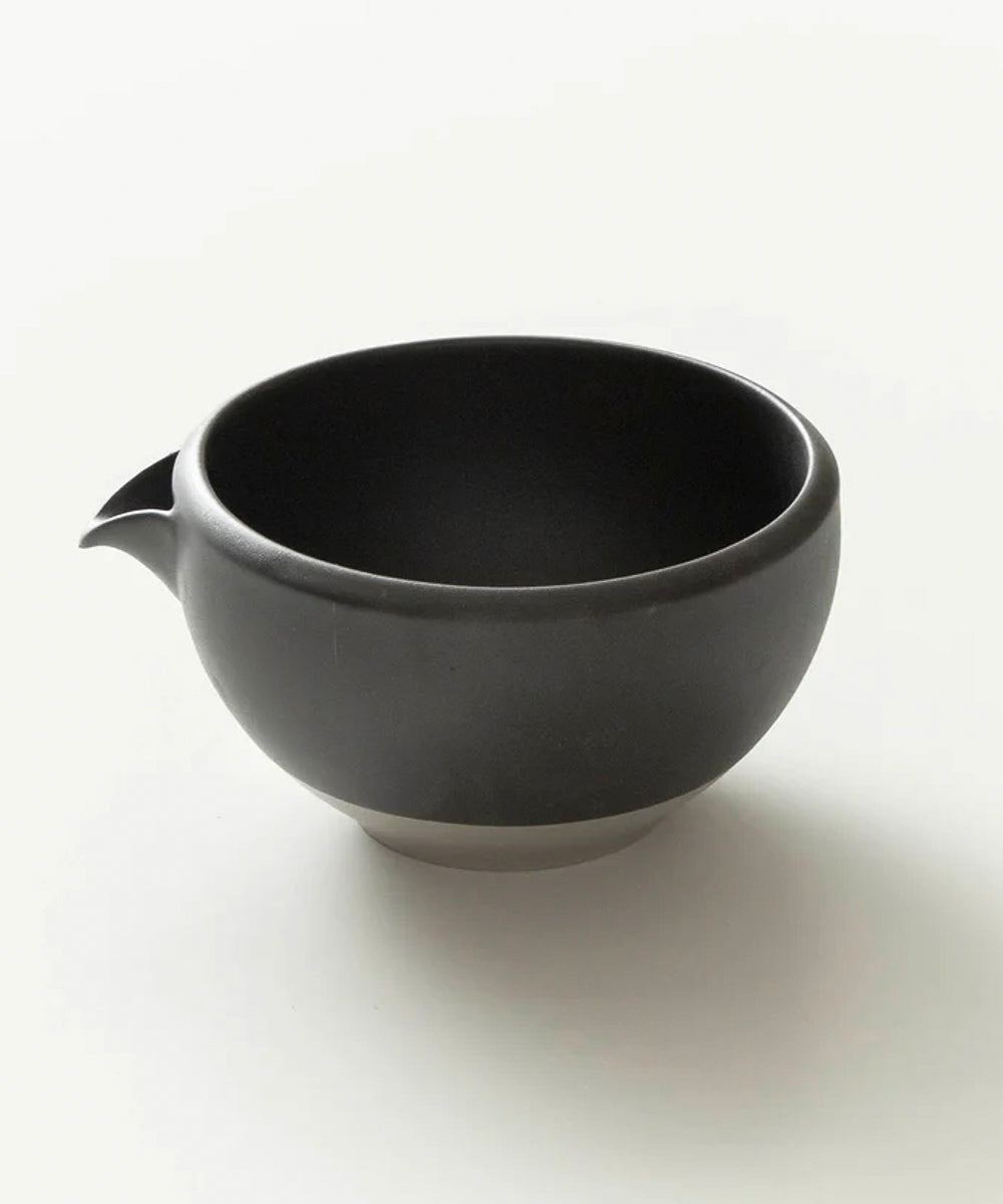 ORIGAMI Katakuchi Matcha Bowl "POUR"