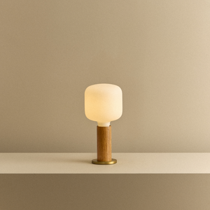 Knuckle Table Lamp in Oak + Oblo
