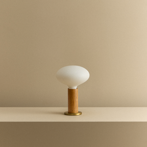 Knuckle Table Lamp in Oak + Oval