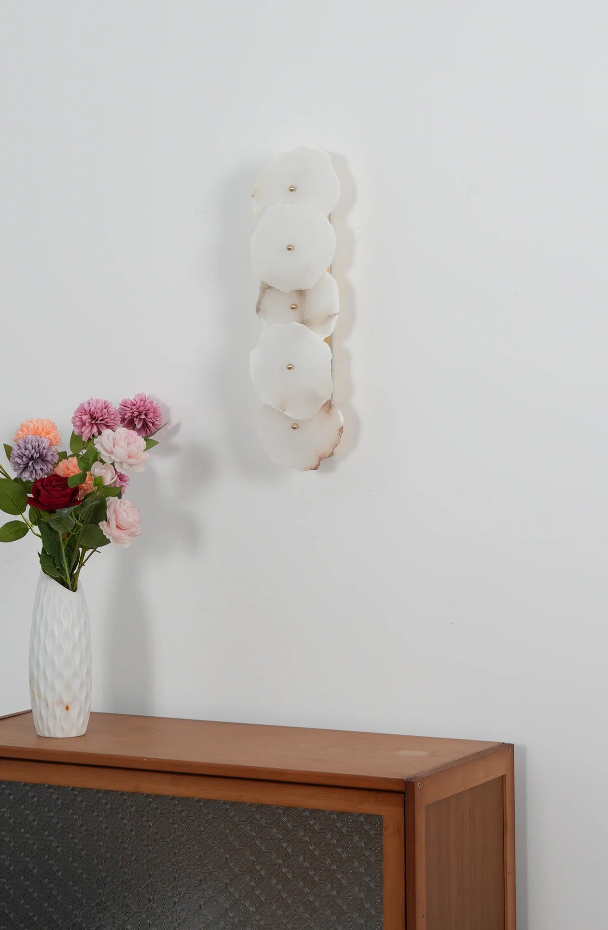 Petra Wall Lamp