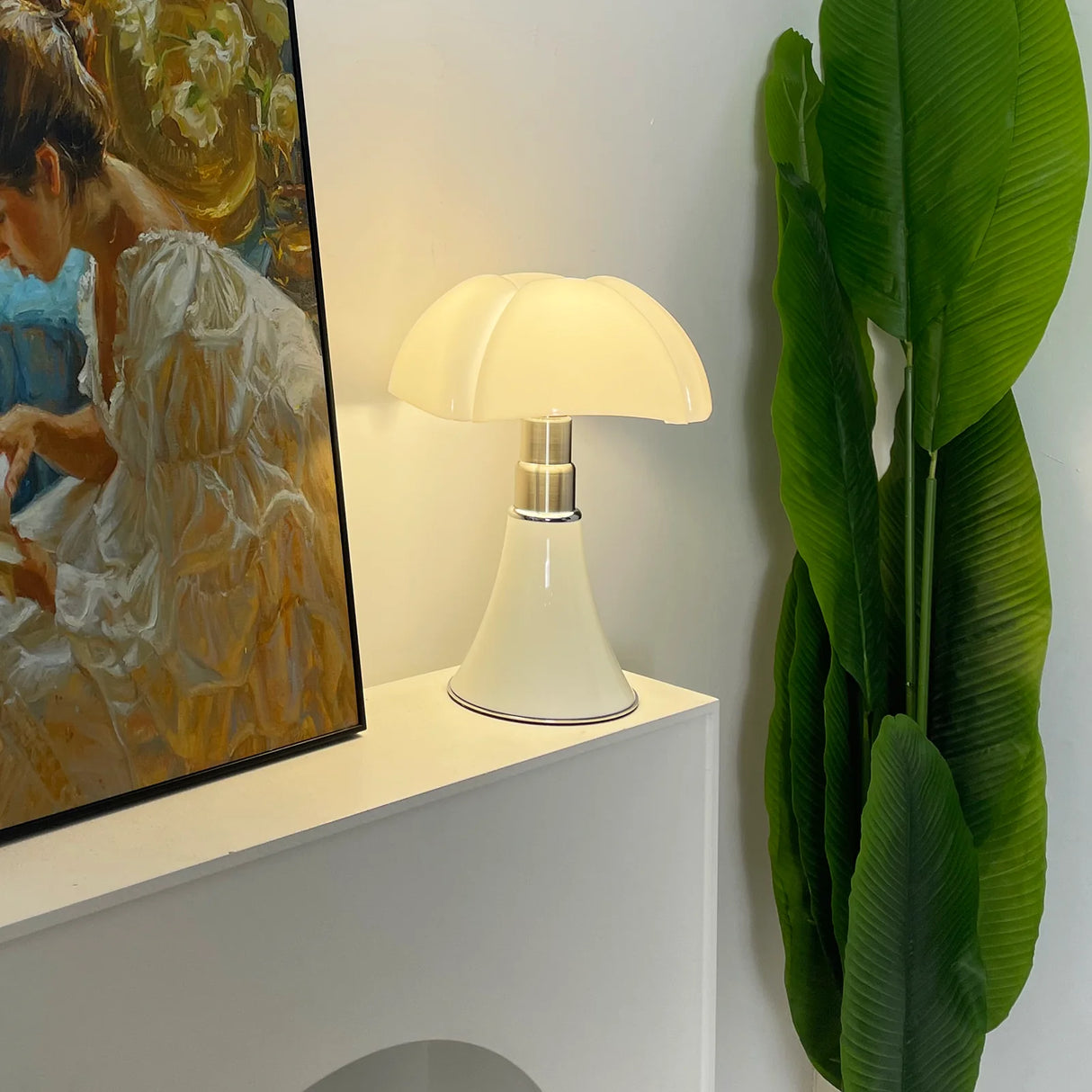 Pipistrello Acrylic Table Lamp