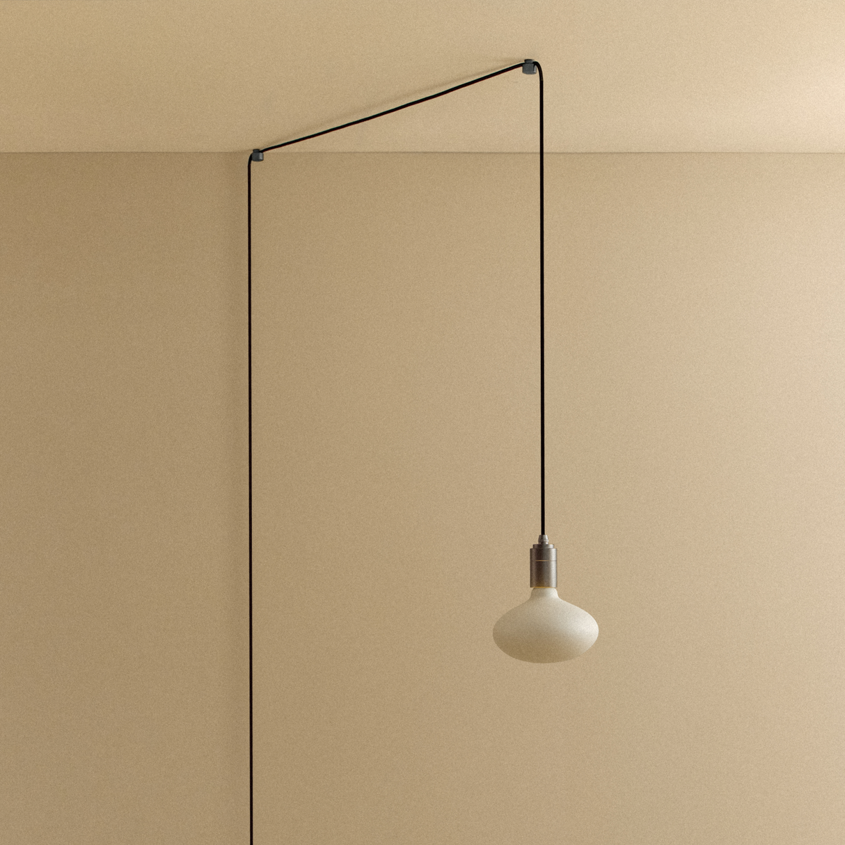 Oval Plug-In Pendant in Graphite