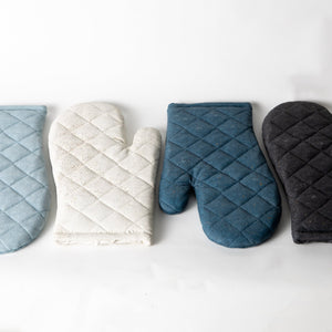 Oven Mitt Trivet | Black Terrazzo