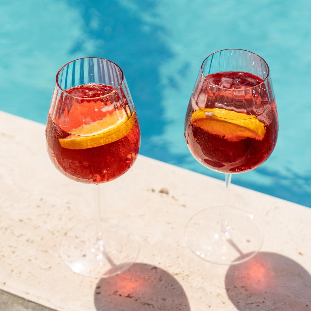 Round Up Dusty Rose Set of 2 Red wine glasses