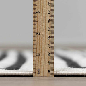 Anah 3D Black Outdoor Rug