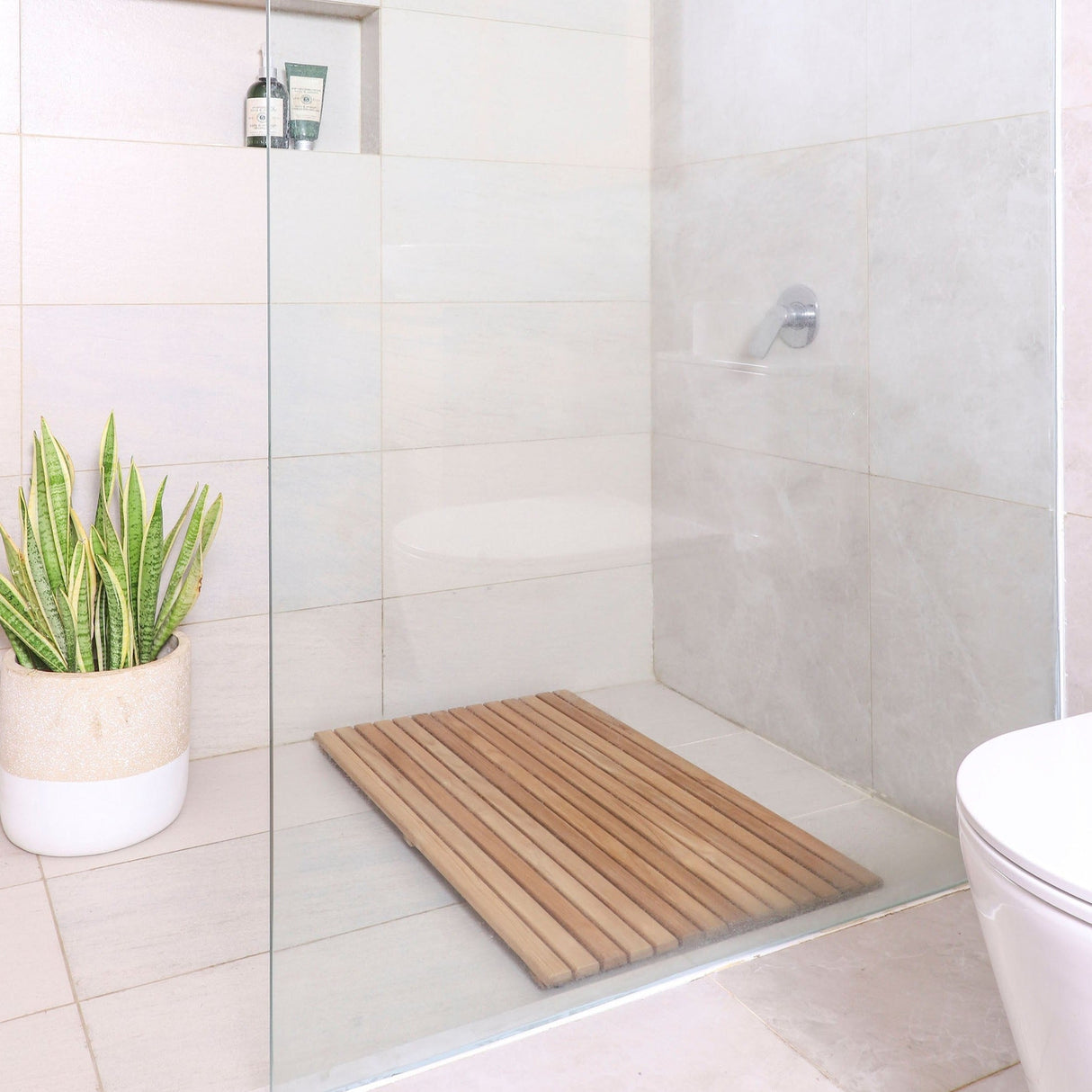 Bel Air Indoor or Outdoor Teak Shower and Bath Mat 31.4″ x 19.6″