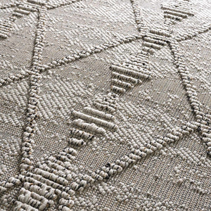 Nyla Bone Indoor & Outdoor Rug - 2x3 Clearance