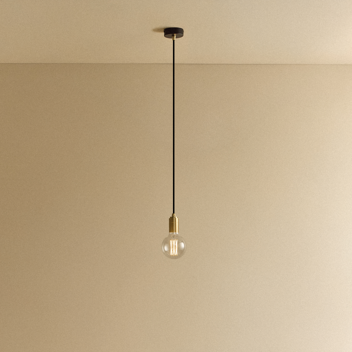 Elva Pendant Light Non-Tinted in Brass