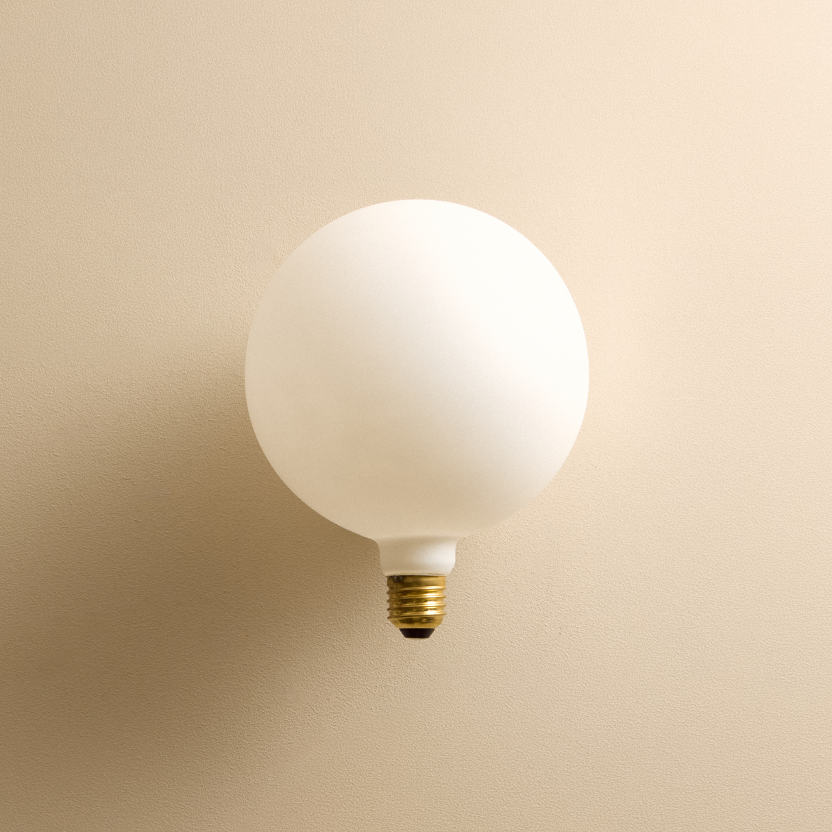 Bower Pendant Light Medium in Dark Green + Sphere IV