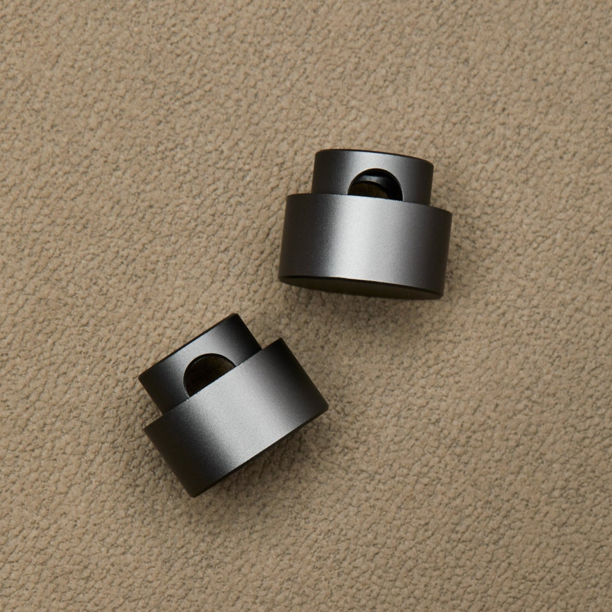 Cable Bracket in Graphite