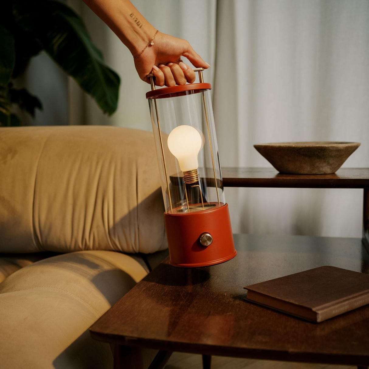 The Muse 1.0 Portable Lamp in Pomona Red