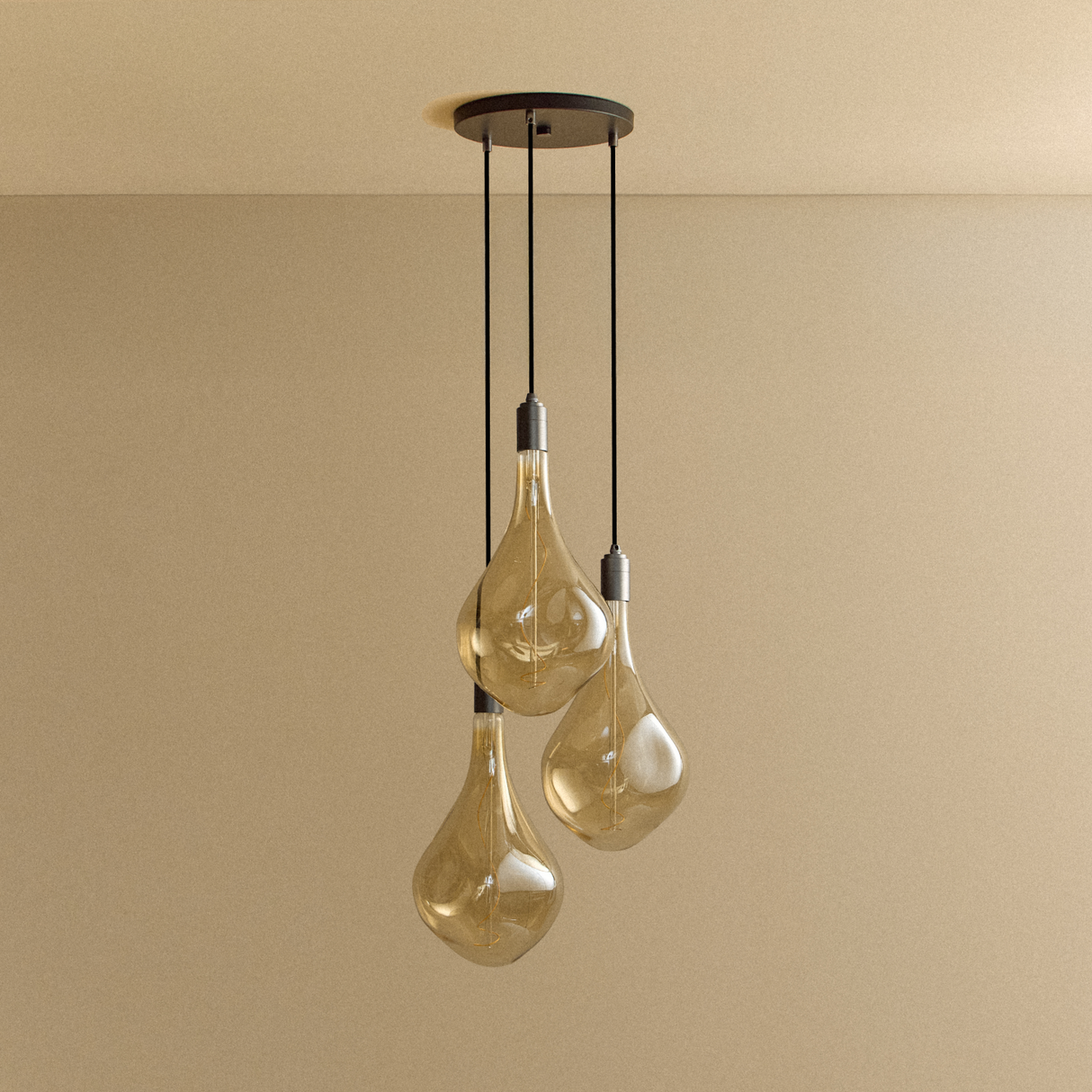 Triple Pendant in Graphite + Voronoi III