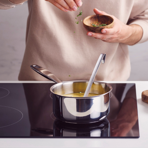 Maestro Tri-Ply Stainless Steel Saucepan with Lid - 1.7 Qt.