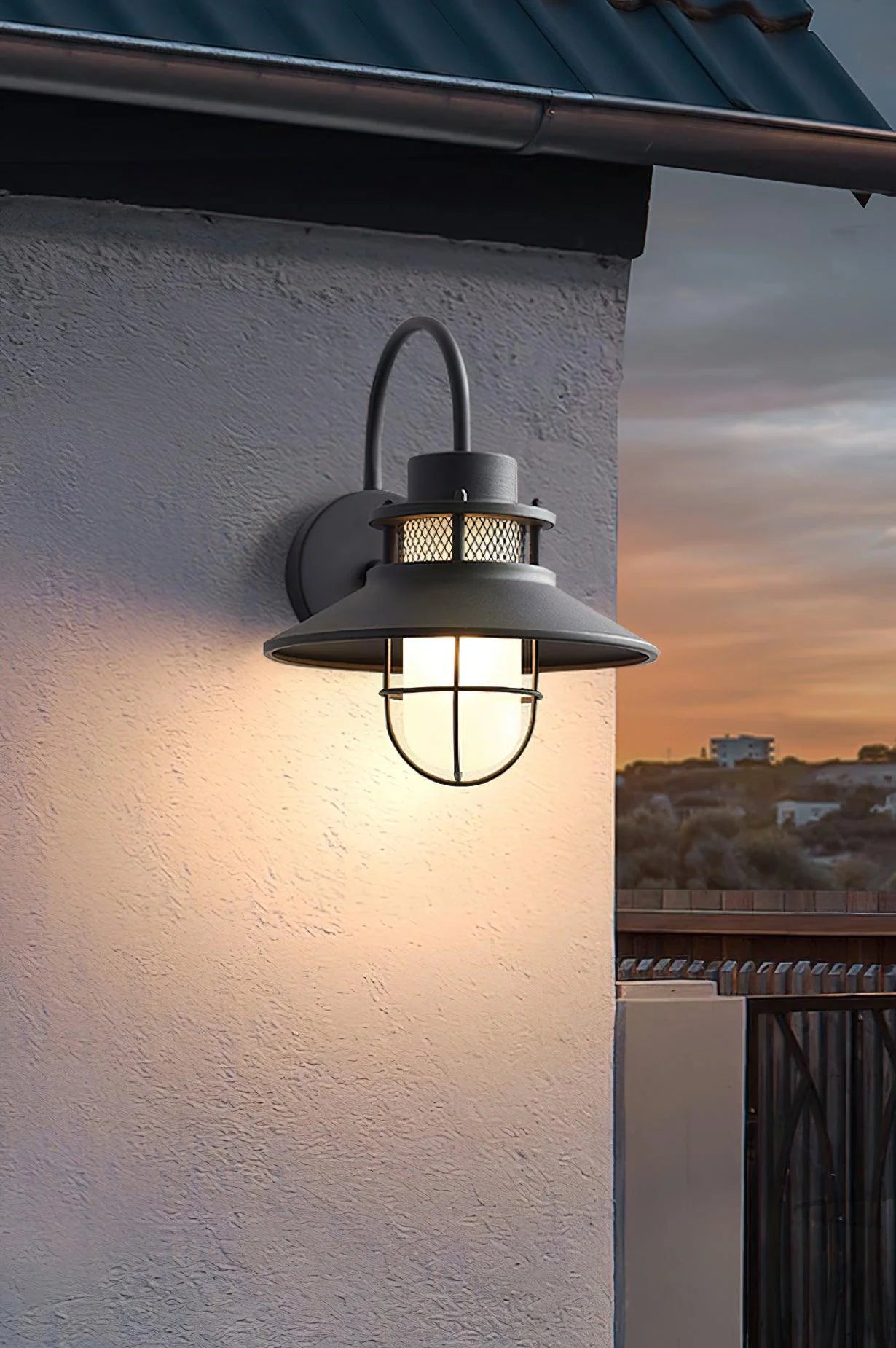 Vintage Felix Outdoor Wall Light