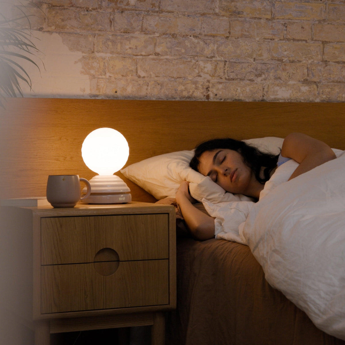Wake Sleep Light in Pebble White