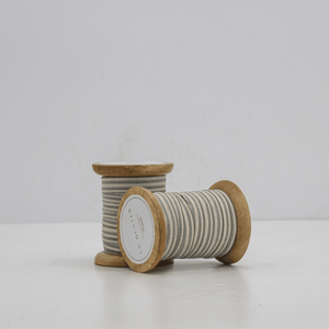 Ribbon in White and Grey