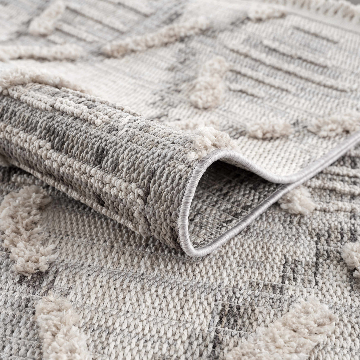 Bogtong High-Low Rustic Rug