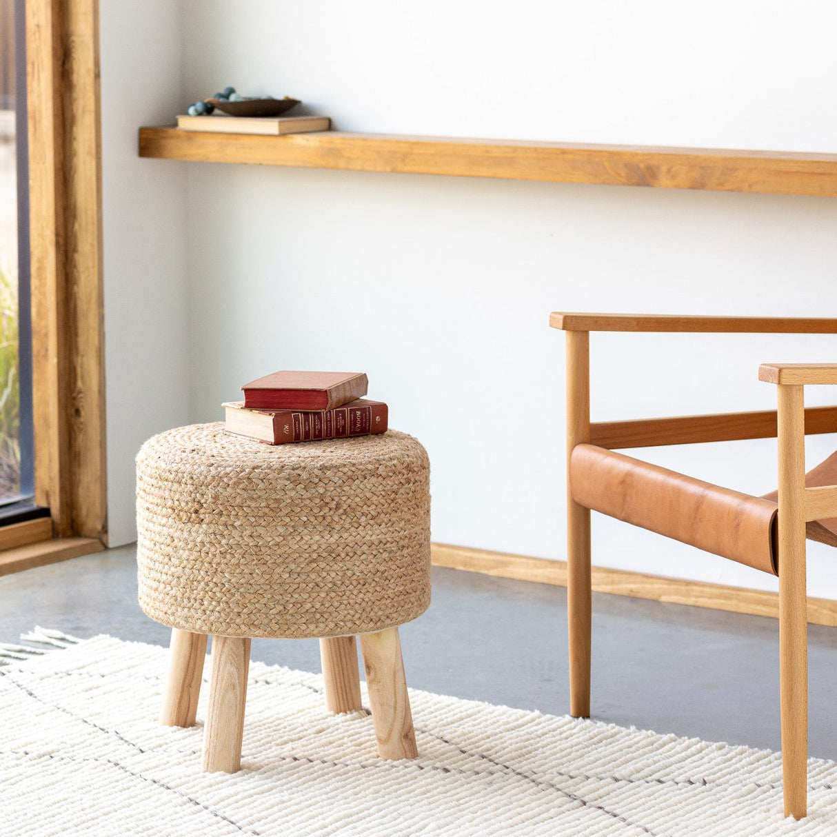 Raakkyla Wheat Ottoman
