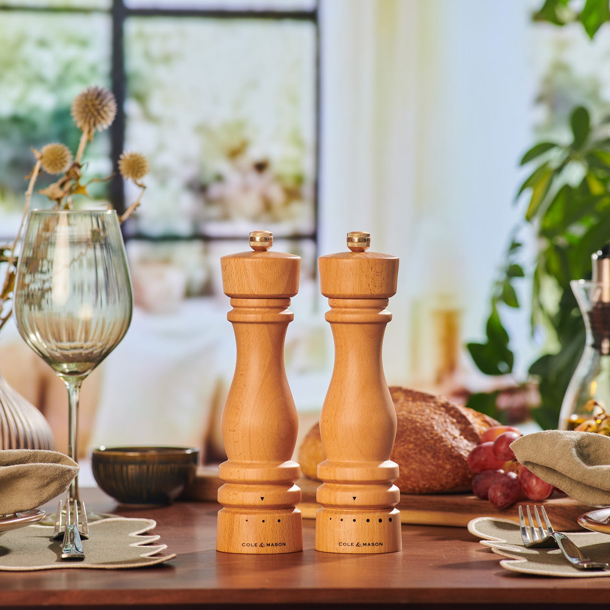 Cole & Mason London Natural Beech Grind Select Salt & Pepper Mills