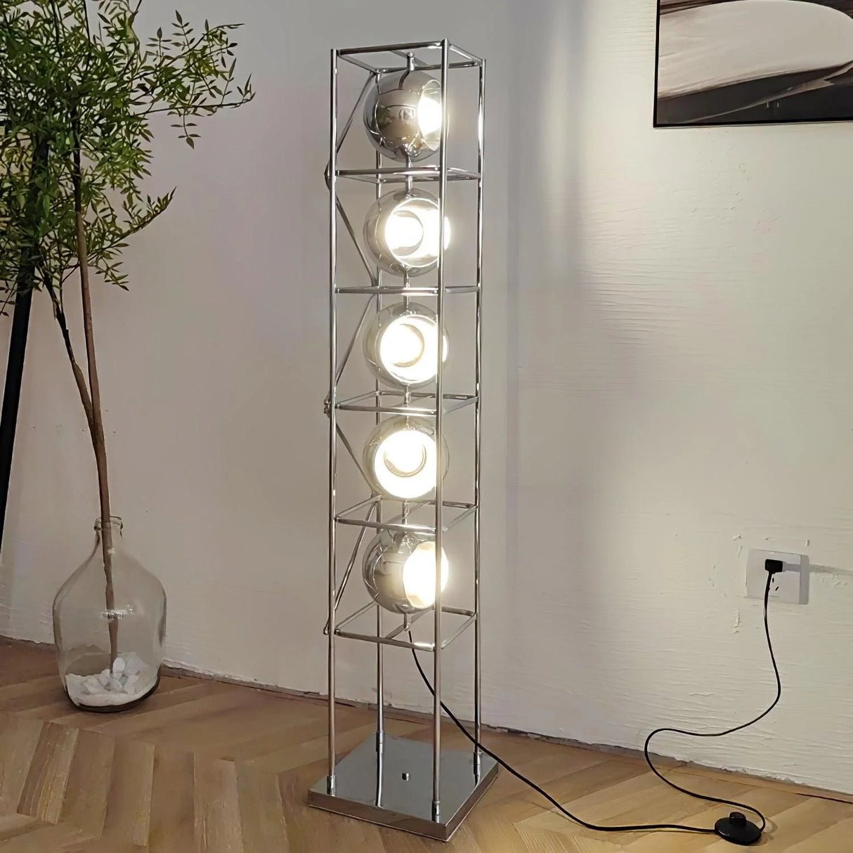 Chrome Spheres Bauhaus Lamp