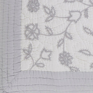 DurDevac Light Gray Bedding