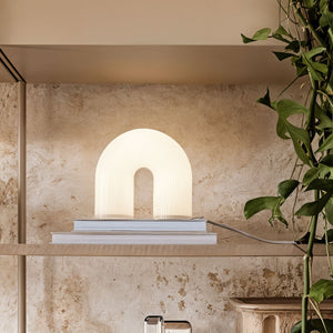 Vuelta Arch Table Lamp