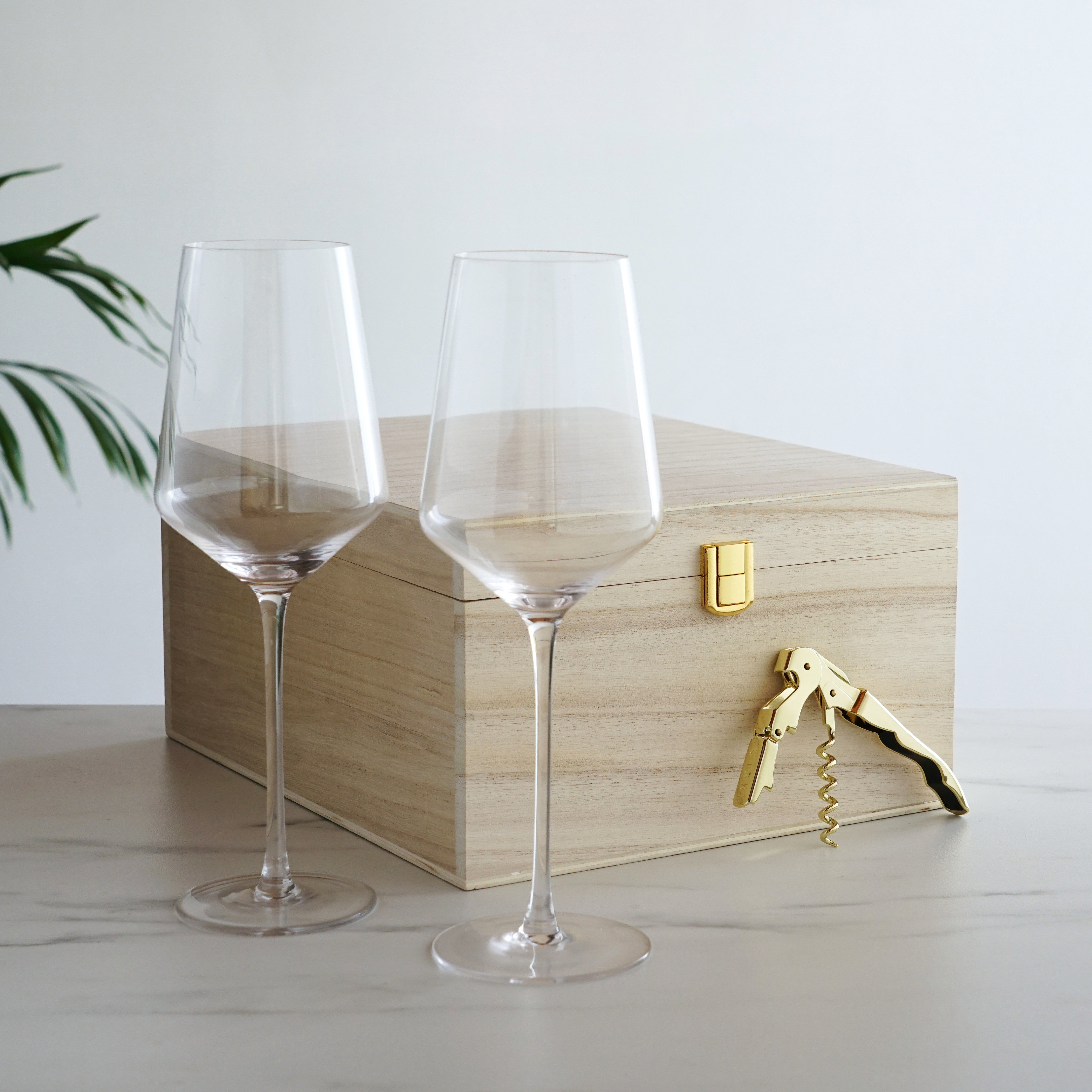 Crystal Bordeaux Glasses & Gold Corkscrew Gift Box Set - Thumbnail 5