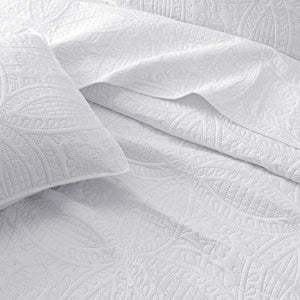 Oversized Medallion Quilt Set - Clara Collection