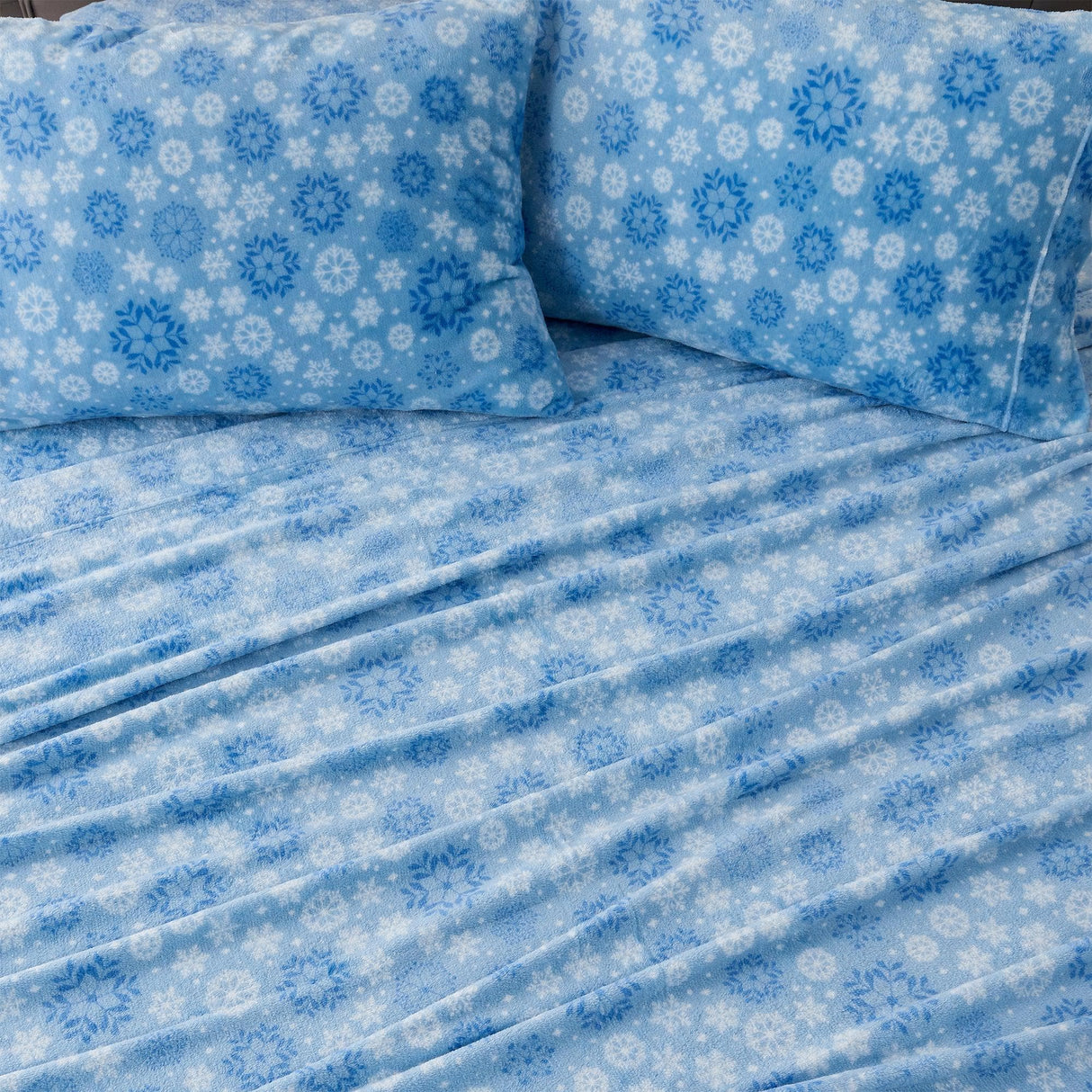 4-Piece Printed Plush Sheet - Velvet Luxe Collection