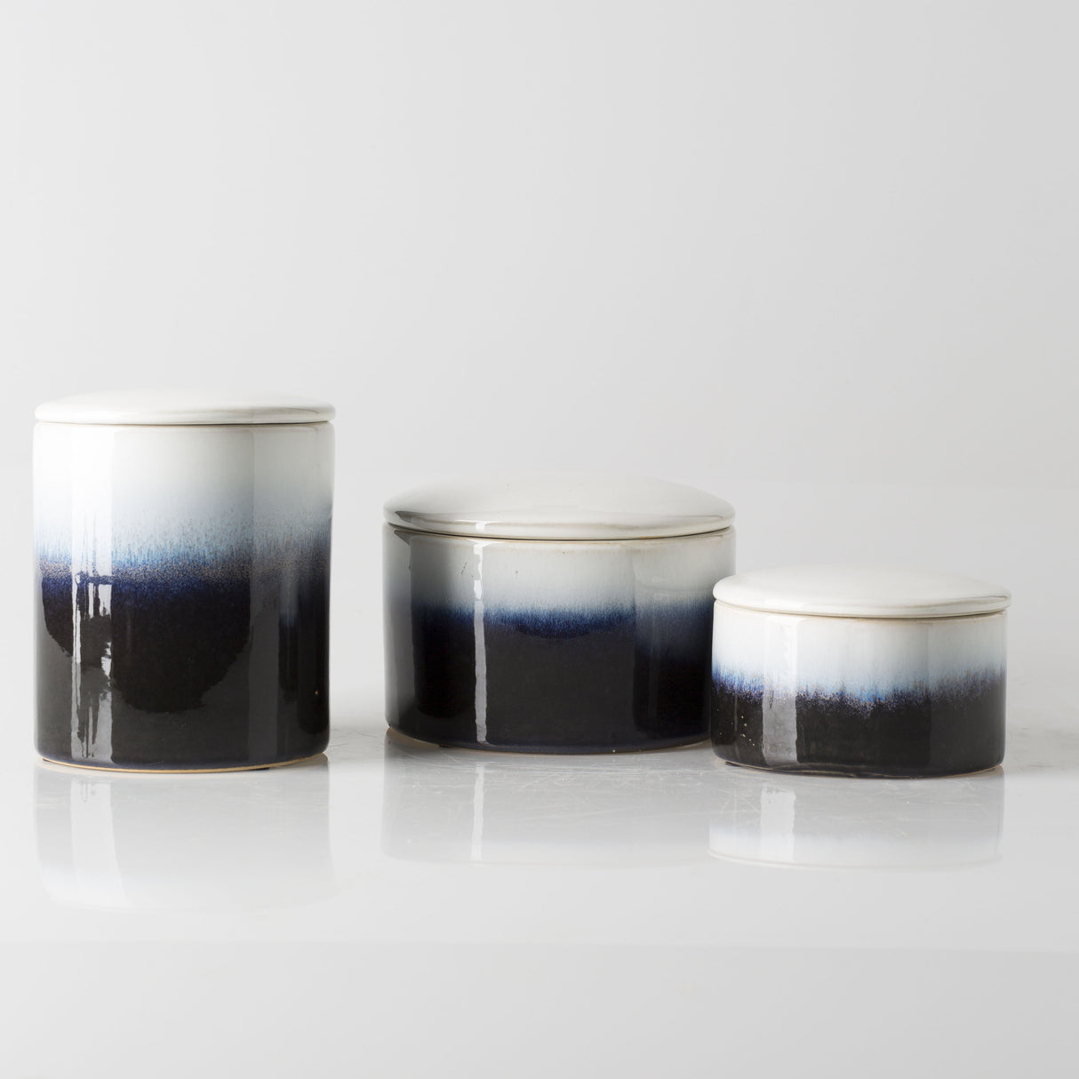 Senovo Navy/White Jar