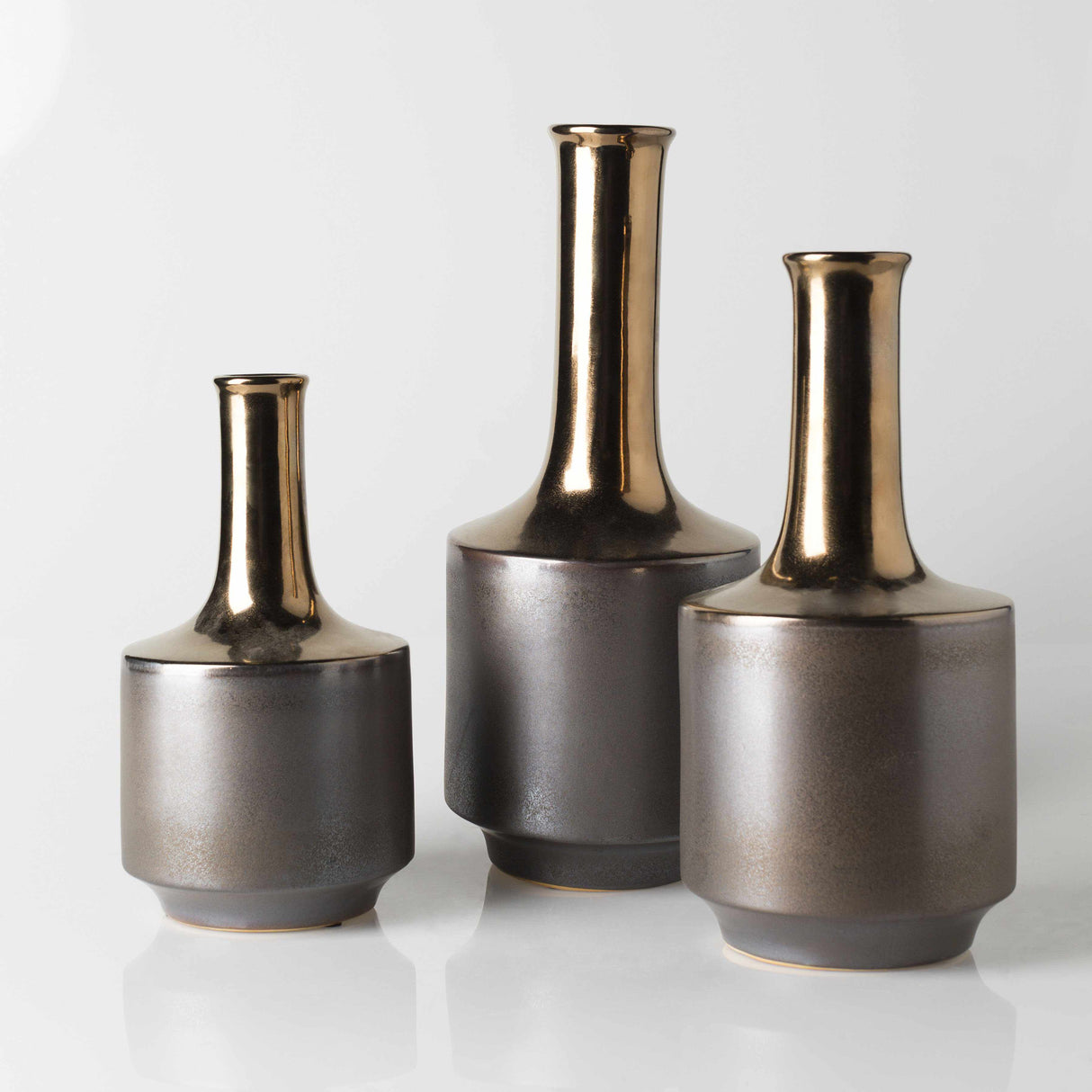 Tervel Charcoal Vase