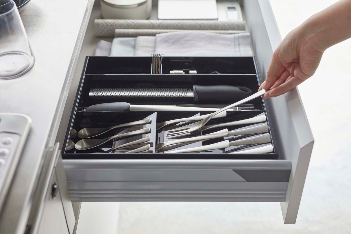 Expandable Cutlery Organizer - Large