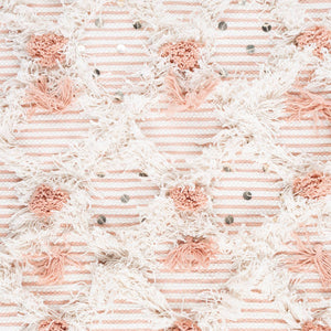 Unterweitersdorf White Wall Hanging