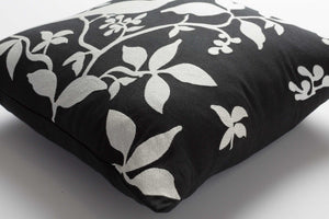 Nisse Black Pillow Cover