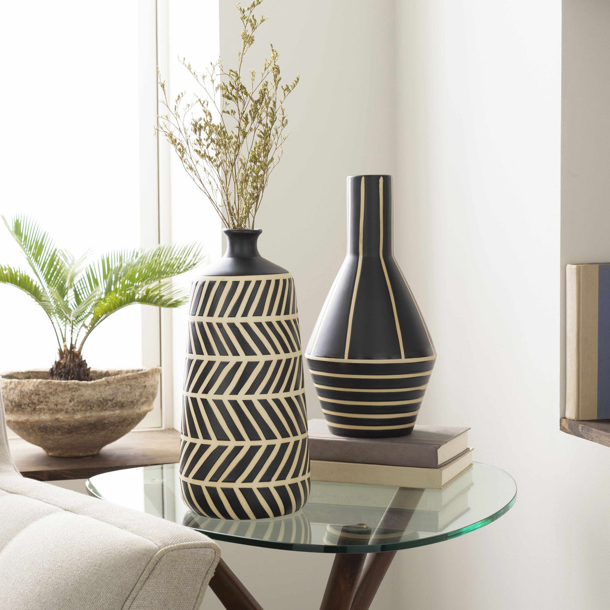 Batak Black Vase