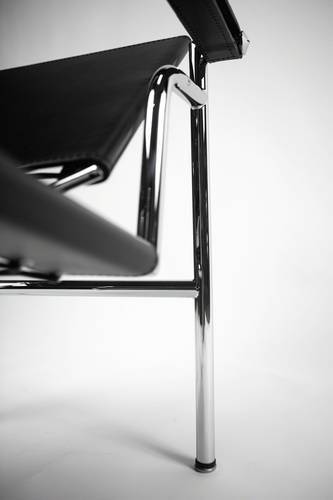Le Corbusier Basculant Sling Chair (LC1) - Black Leather