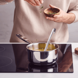 Maestro Stainless Steel Saucepan with Lid - 1.7 Qt.